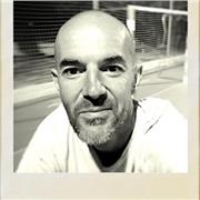 Profesor de imagen y sonido  con 20 años de experiencia en el sector audiovisual se ofrece para dar clases presencial o en remoto.